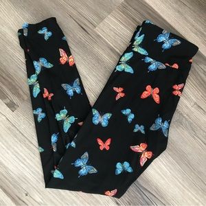 Butterfly print No Boundaries leggings (small)